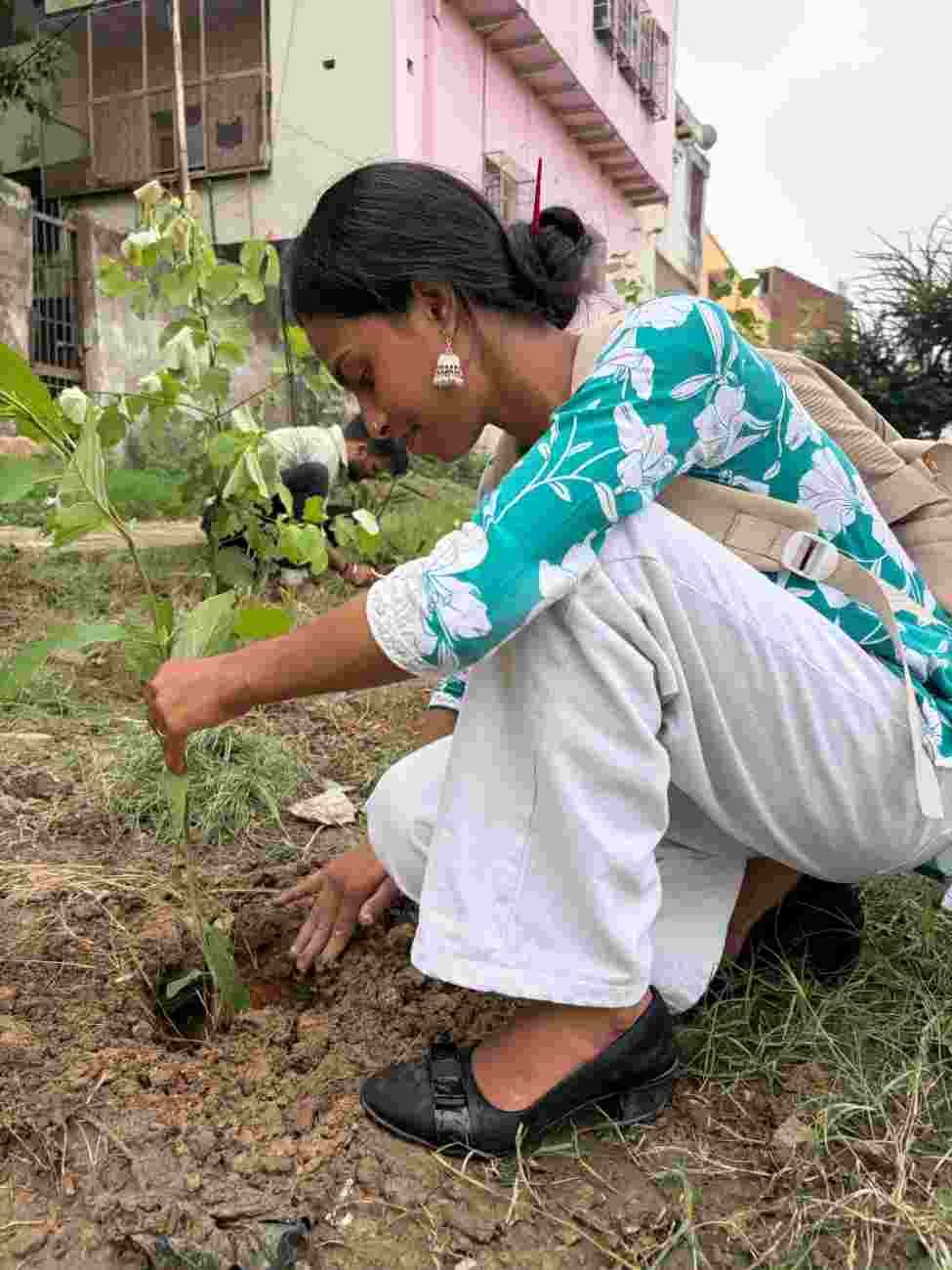 Roots of Change – Agra